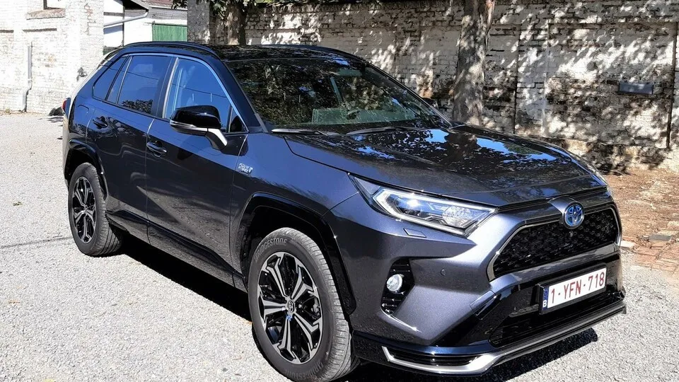 Fahrbericht Toyota RAV4 PHEV: Stark mit Stecker